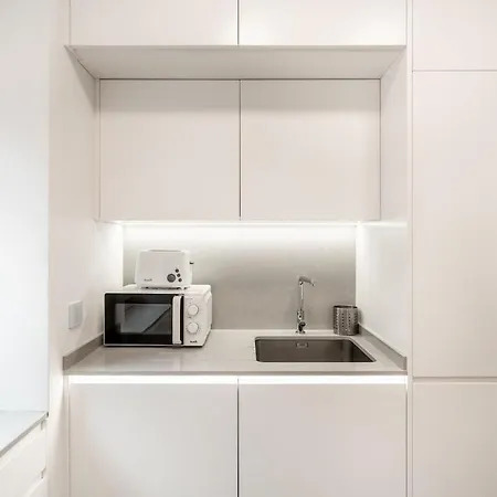 Appartement Stylish T2 In By Lisbeyond *