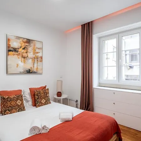 Apartamento Stylish T2 In By Lisbeyond