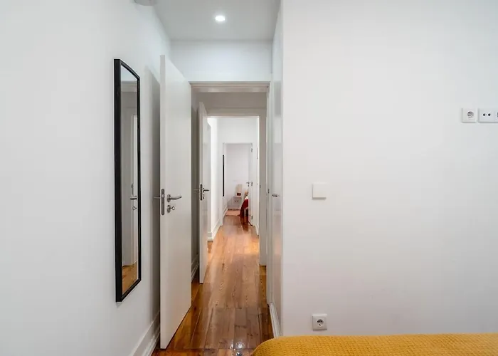 Apartman Stylish T2 In By Lisbeyond